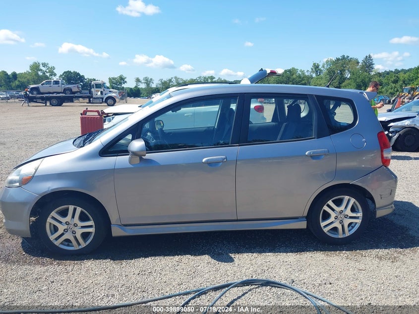 2008 Honda Fit Sport VIN: JHMGD38618S063863 Lot: 39899050