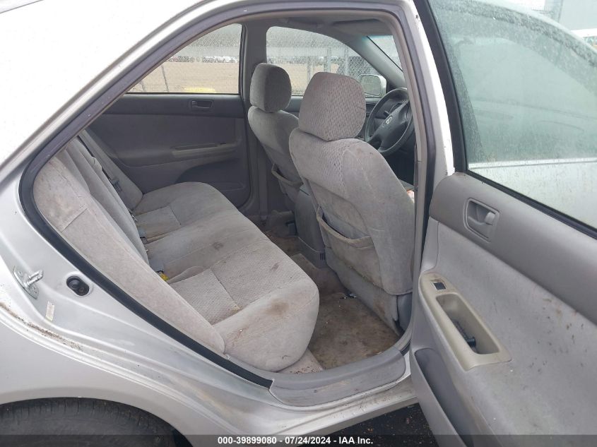 2004 Toyota Camry Le/Xle/Se VIN: 4T1BE32K34U298614 Lot: 39899080