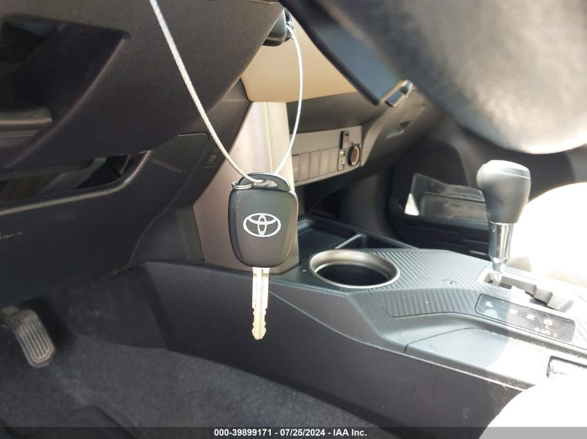 2015 Toyota Rav4 Xle VIN: JTMRFREV8FJ017954 Lot: 39899171