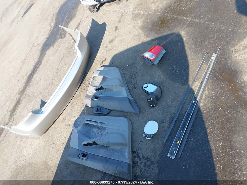 2010 Honda Civic Vp VIN: 19XFA1F30AE015217 Lot: 39899275