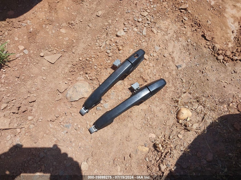 2010 Honda Civic Vp VIN: 19XFA1F30AE015217 Lot: 39899275