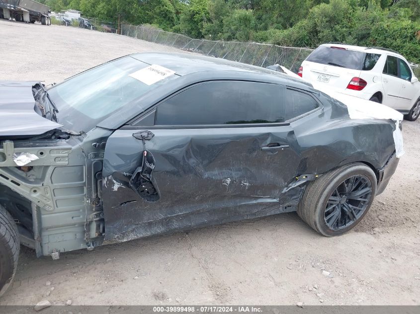 2018 Chevrolet Camaro 1Ss VIN: 1G1FF1R71J0120527 Lot: 39899498