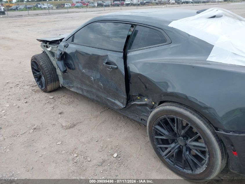 2018 Chevrolet Camaro 1Ss VIN: 1G1FF1R71J0120527 Lot: 39899498