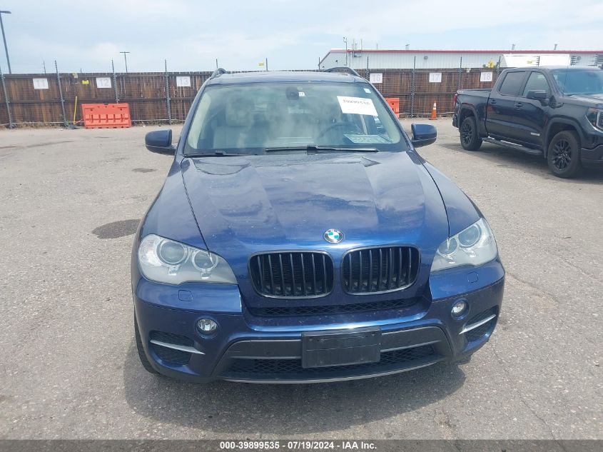 2013 BMW X5 xDrive35I/xDrive35I Premium/xDrive35I Sport Activity VIN: 5UXZV4C53D0E01640 Lot: 39899535