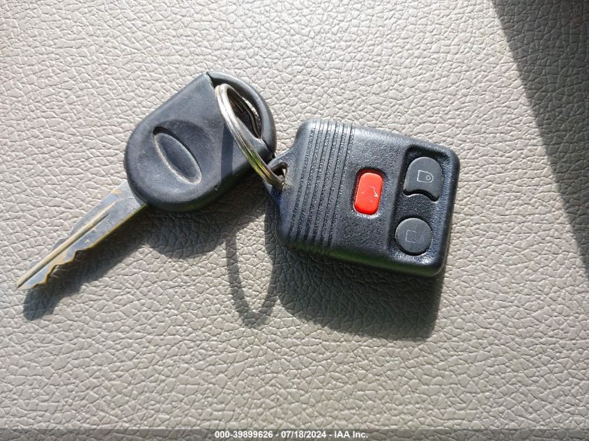 2007 Ford Explorer Sport Trac Xlt VIN: 1FMEU51K27UA66362 Lot: 39899626