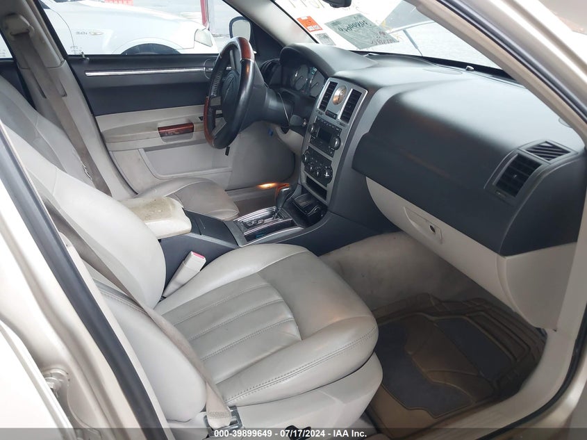 2006 Chrysler 300C VIN: 2C3KA63H56H535389 Lot: 39899649