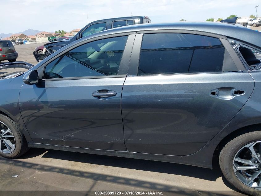 2024 Kia Forte Lxs VIN: 3KPF24AD2RE772372 Lot: 39899729