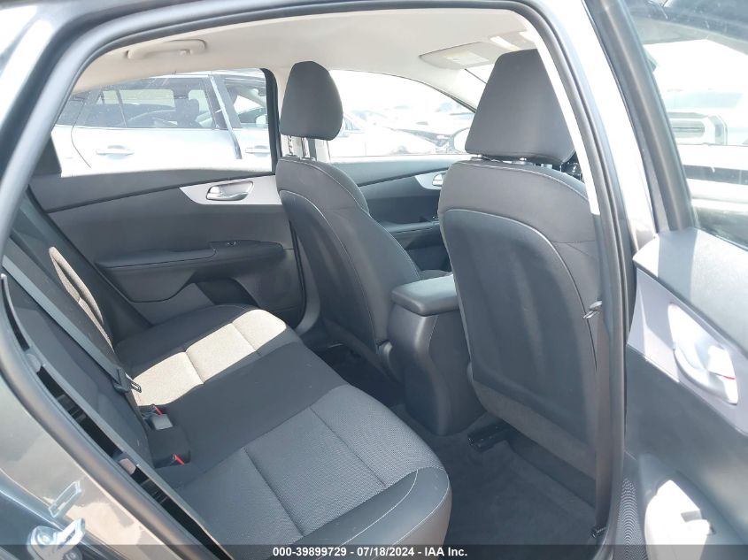 2024 Kia Forte Lxs VIN: 3KPF24AD2RE772372 Lot: 39899729