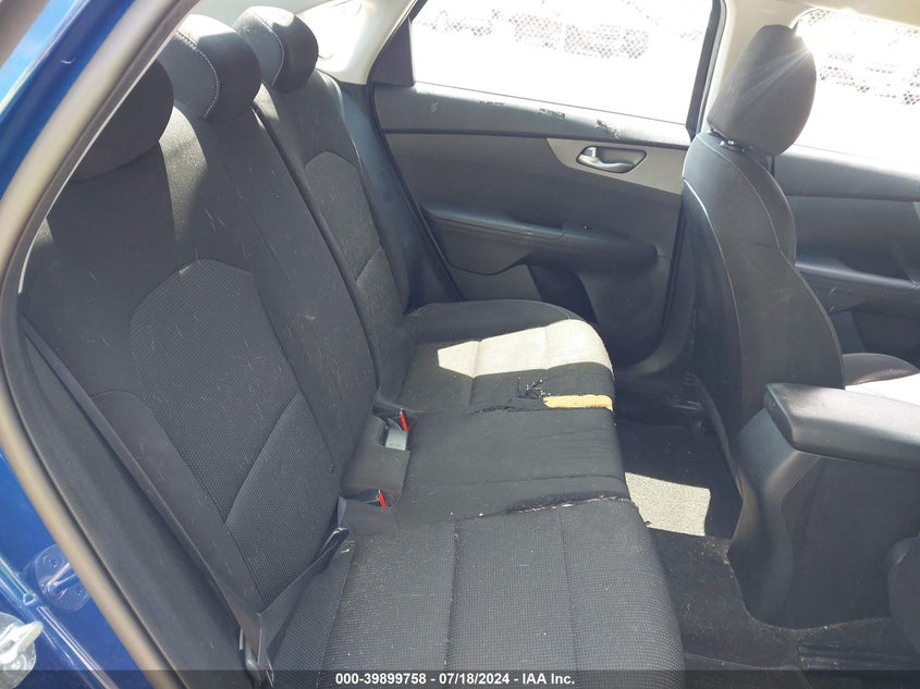 2021 KIA FORTE LXS - 3KPF24AD7ME385213