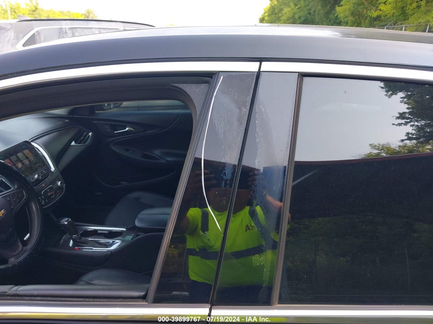 2017 Chevrolet Malibu 1Lt VIN: 1G1ZE5ST0HF225582 Lot: 39899767