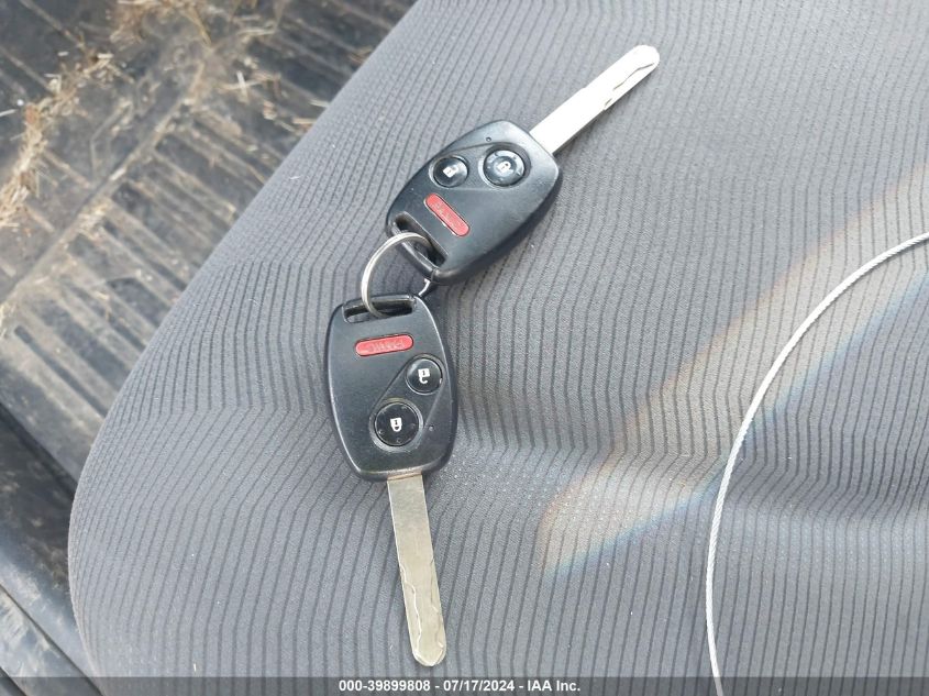 2012 Honda Fit VIN: JHMGE8H37CC004982 Lot: 39899808