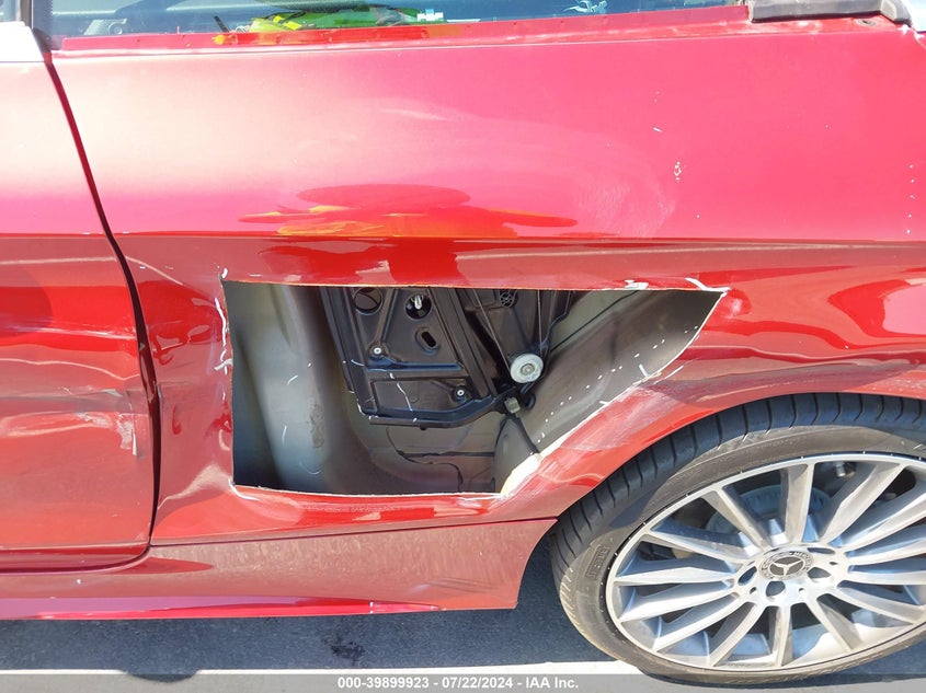 VIN WDDWK8DB5KF795650 2019 MERCEDES-BENZ C 300