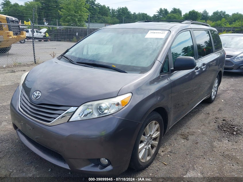 2011 Toyota Sienna Xle VIN: 5TDDK3DC7BS027844 Lot: 39899945