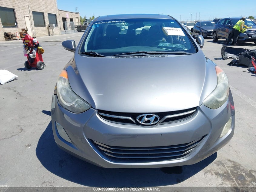 2012 Hyundai Elantra Limited VIN: 5NPDH4AE5CH090930 Lot: 39900005