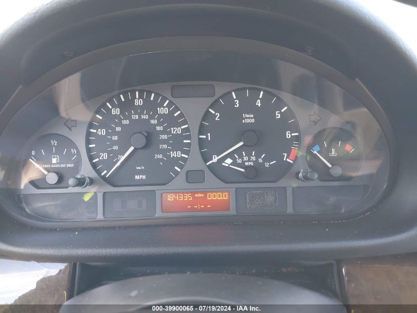 2003 BMW 3 Series 325I VIN: WBAET37463NJ35530 Lot: 39900065