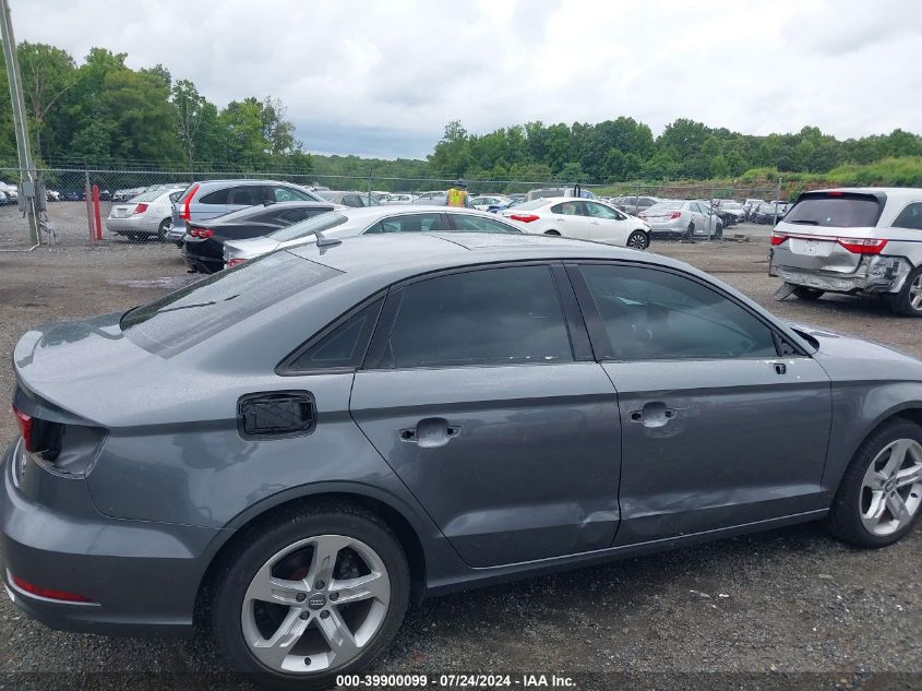 2017 Audi A3 2.0T Premium VIN: WAUB8HFF5H1032764 Lot: 39900099