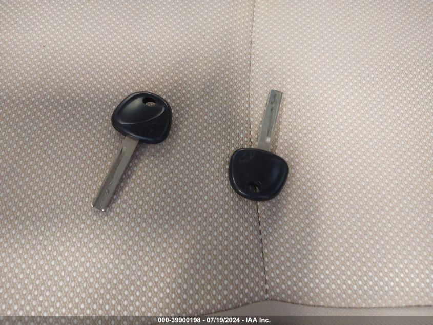 2013 Hyundai Accent Gls/Gs VIN: KMHCT4AE3DU462438 Lot: 39900198