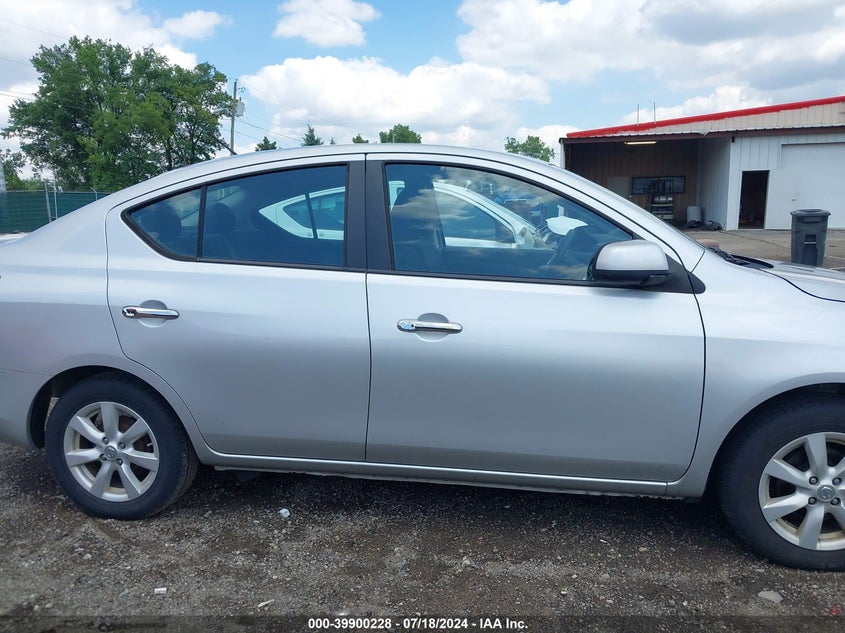 2013 Nissan Versa 1.6 Sl VIN: 3N1CN7AP9DL820950 Lot: 39900228