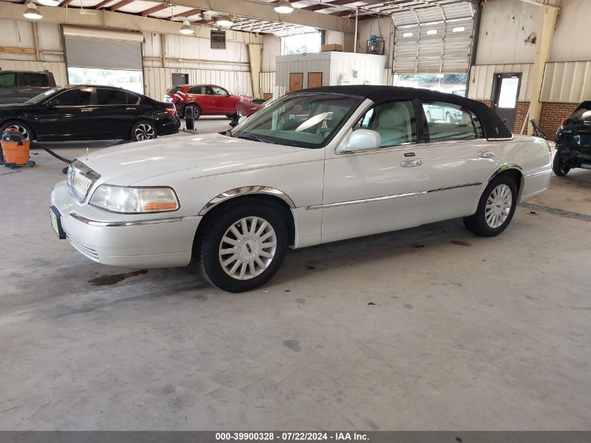 1LNHM81WX5Y636387 | 2005 LINCOLN TOWN CAR