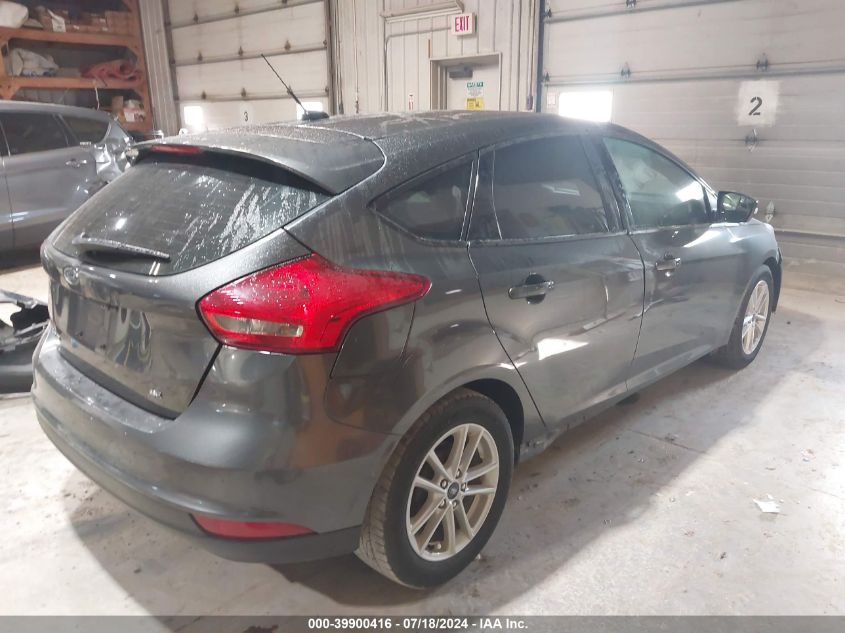 2018 Ford Focus Se VIN: 1FADP3K26JL257313 Lot: 39900416