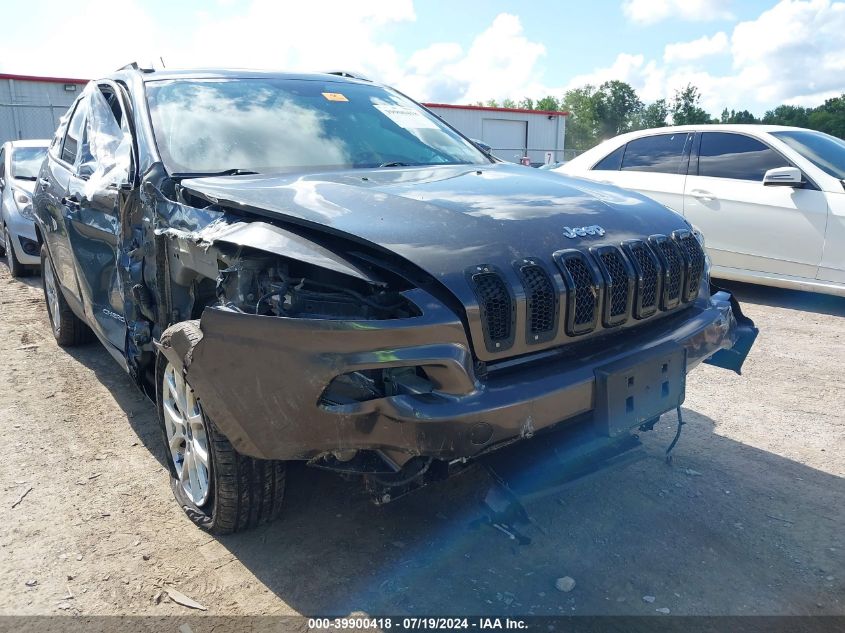 2016 Jeep Cherokee Latitude VIN: 1C4PJLCB2GW136213 Lot: 39900418