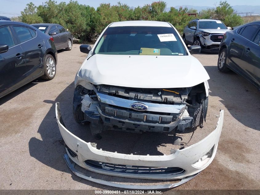 2012 Ford Fusion S VIN: 3FAHP0GA3CR302311 Lot: 39900451