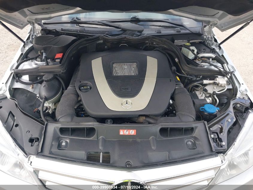 2011 Mercedes-Benz C 300 VIN: WDDGF8BB2BR135589 Lot: 39900534