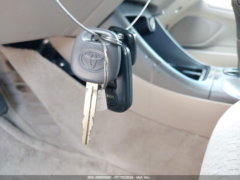 2003 Toyota Camry Le VIN: 4T1BE32KX3U138034 Lot: 39900660