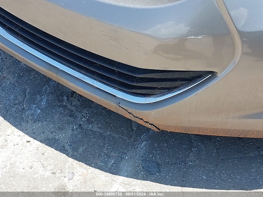 2012 Hyundai Elantra Gls VIN: 5NPDH4AE4CH084178 Lot: 39900720