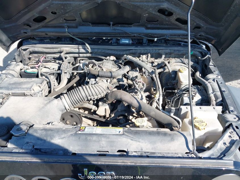 2010 Jeep Wrangler Sport VIN: 1J4AA2D17AL187425 Lot: 39900803