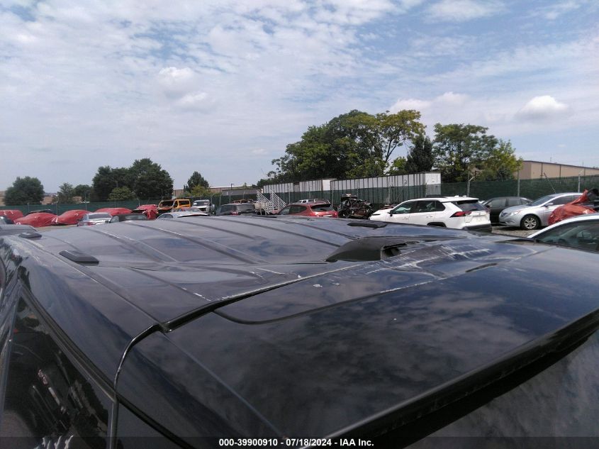 2019 Chevrolet Equinox Lt VIN: 3GNAXUEV0KL199785 Lot: 39900910