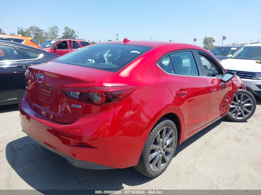 2018 MAZDA MAZDA3 GRAND TOURING - 3MZBN1W32JM257190