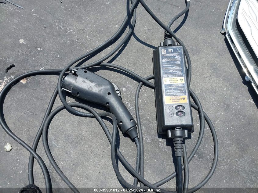 2017 Chevrolet Volt Premier VIN: 1G1RD6S57HU110970 Lot: 39901012