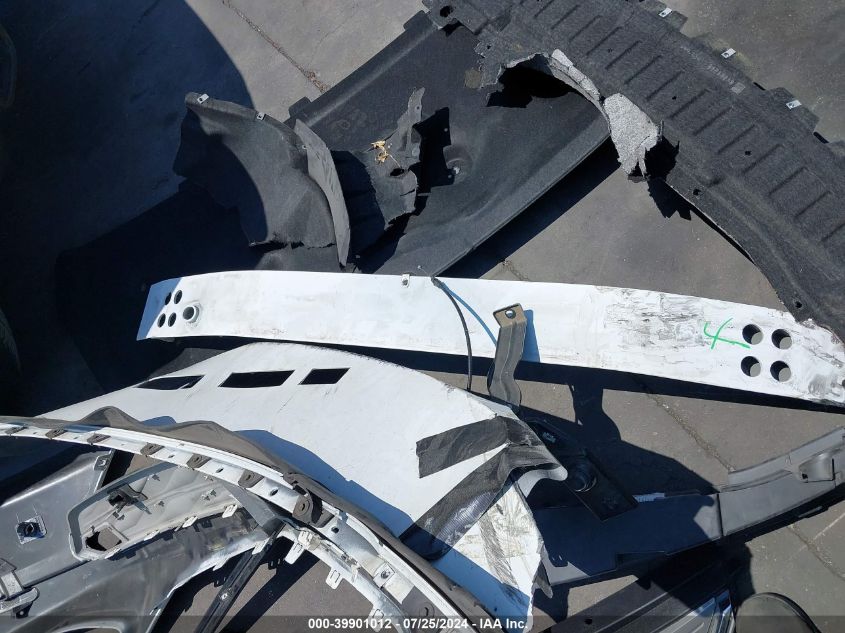 2017 Chevrolet Volt Premier VIN: 1G1RD6S57HU110970 Lot: 39901012