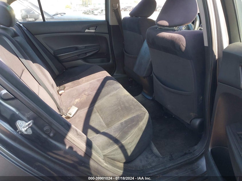 2011 Honda Accord 2.4 Lx-P VIN: 1HGCP2F49BA092738 Lot: 39901024