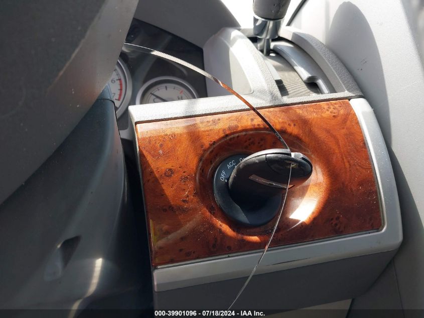 2008 Chrysler Town & Country Touring VIN: 2A8HR54P88R786623 Lot: 39901096