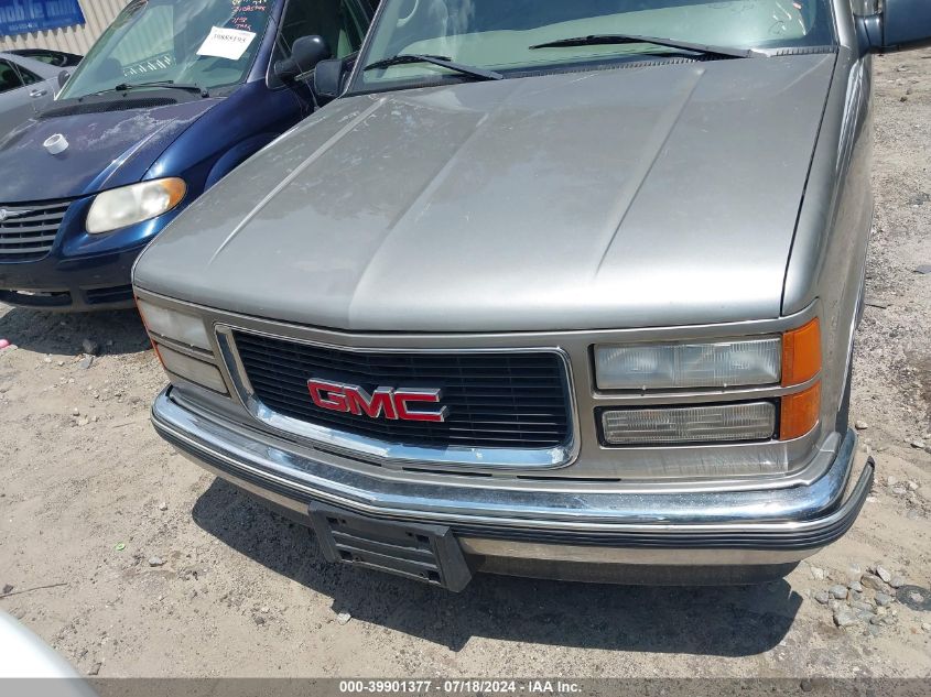 1999 GMC Suburban 1500 Sl VIN: 3GKEC16R4XG545833 Lot: 39901377