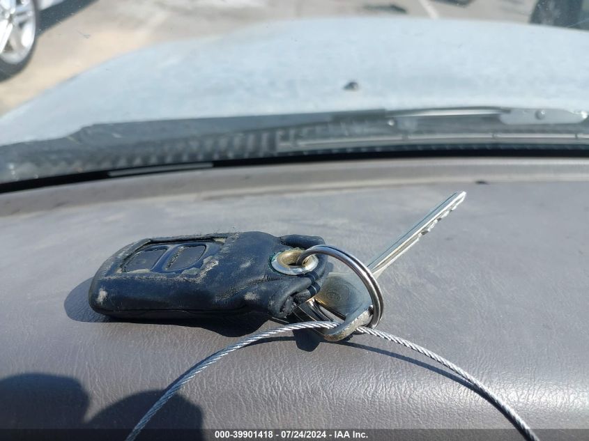 2003 Toyota Tacoma Base V6 VIN: 5TEWN72N23Z304738 Lot: 39901418