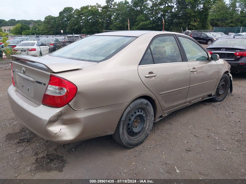 2002 Toyota Camry Se VIN: JTDBE32K820006075 Lot: 39901435