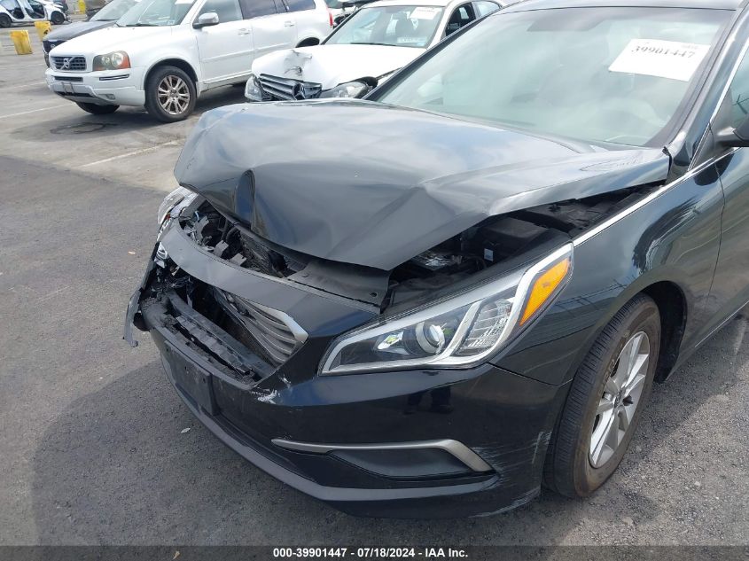 2017 Hyundai Sonata Se VIN: 5NPE24AFXHH538410 Lot: 39901447