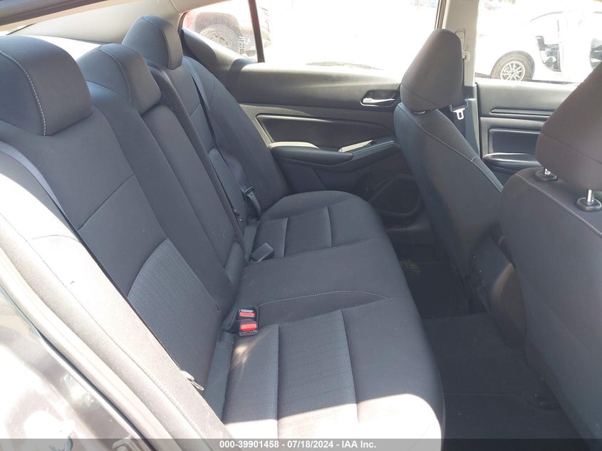 2022 Nissan Altima S VIN: 1N4BL4BV3NN415751 Lot: 39901458