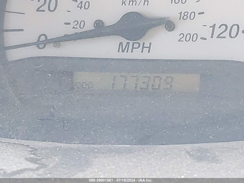 2002 Toyota Echo VIN: JTDBT123725026128 Lot: 39901561