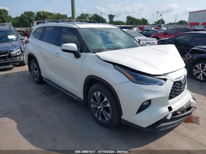 2021 TOYOTA HIGHLANDER HYBRID XLE - 5TDGBRCH0MS524914