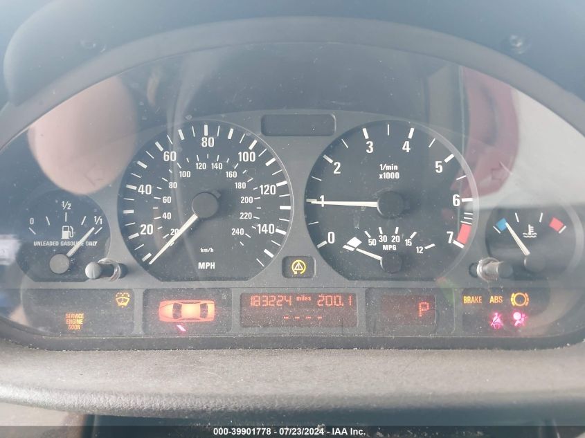 2005 BMW 325 I VIN: WBAET37425NJ88048 Lot: 39901778