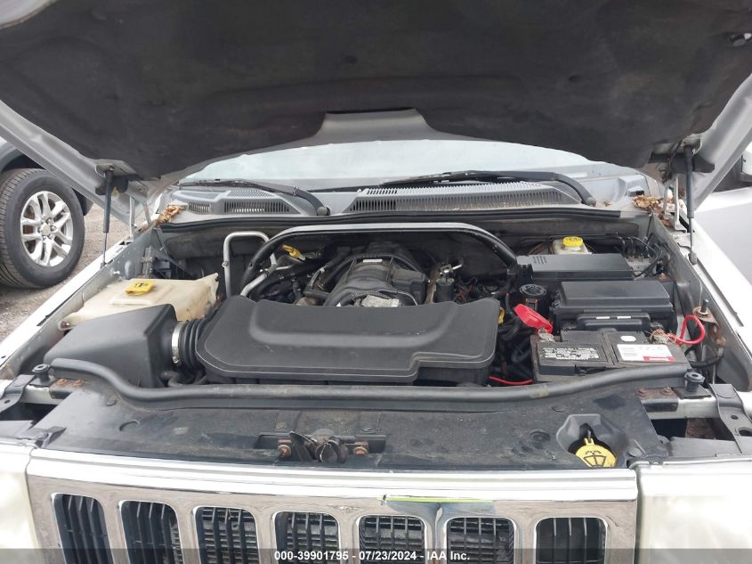 2010 Jeep Commander Limited VIN: 1J4RG5GT7AC137110 Lot: 39901795