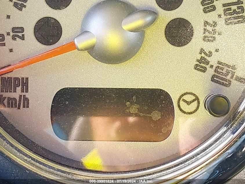 2006 Mini Cooper VIN: WMWRC33566TK72130 Lot: 39901824