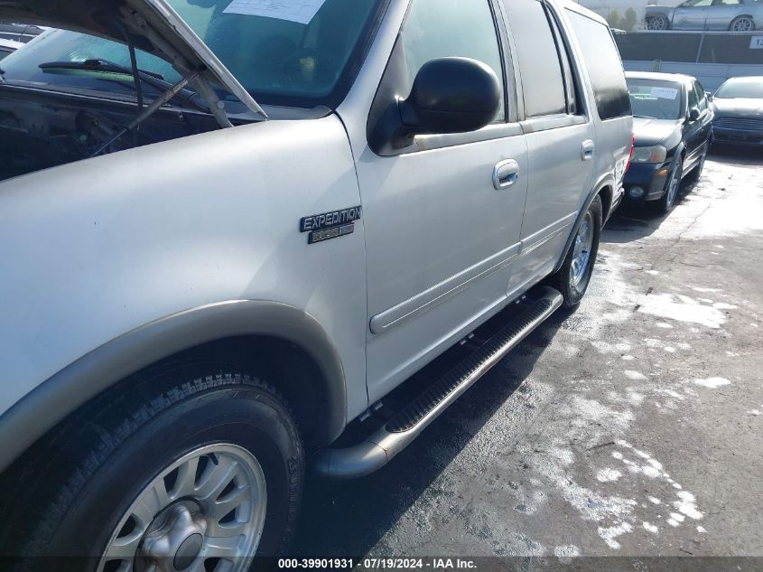 2000 Ford Expedition Xlt VIN: 1FMPU16L0YLB78135 Lot: 39901931