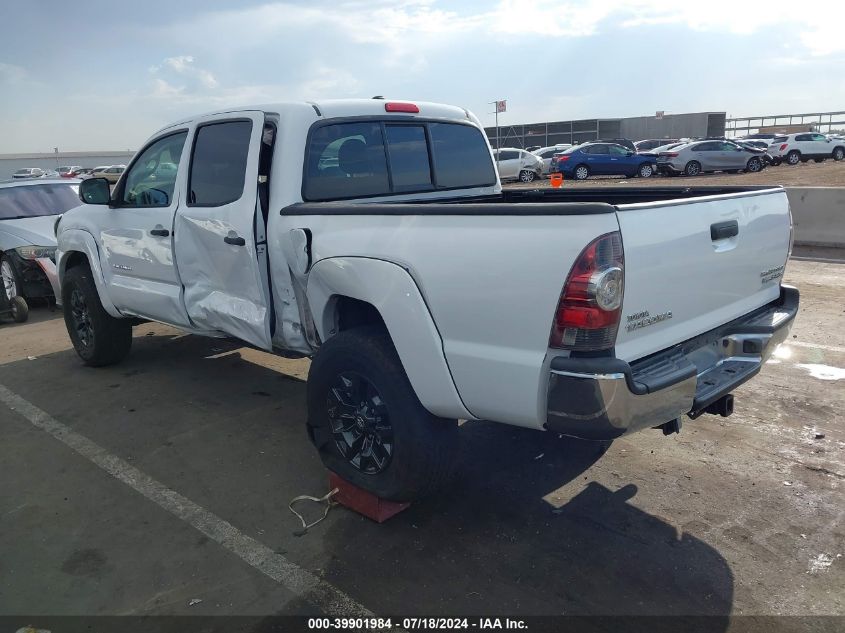 2011 Toyota Tacoma Double Cab Prerunner VIN: 3TMJU4GN7BM115647 Lot: 39901984