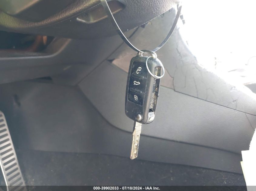 2012 Volkswagen Gti VIN: WVWHV7AJ7CW258411 Lot: 39902033