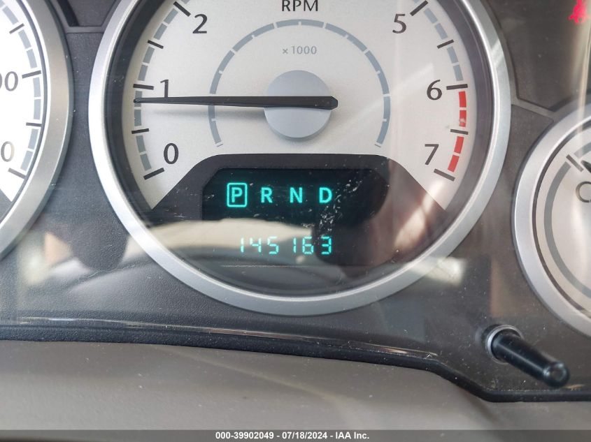 2008 Chrysler Town & Country Lx VIN: 2A8HR44HX8R643661 Lot: 39902049